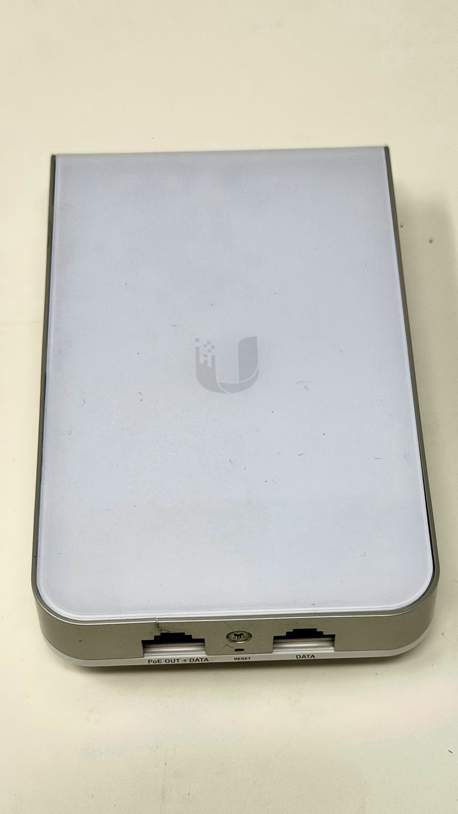 Ubiquiti UniFi AP AC IW (UAP-AC-IW) In-Wall 802.11 WiFi Access Point 2 Port