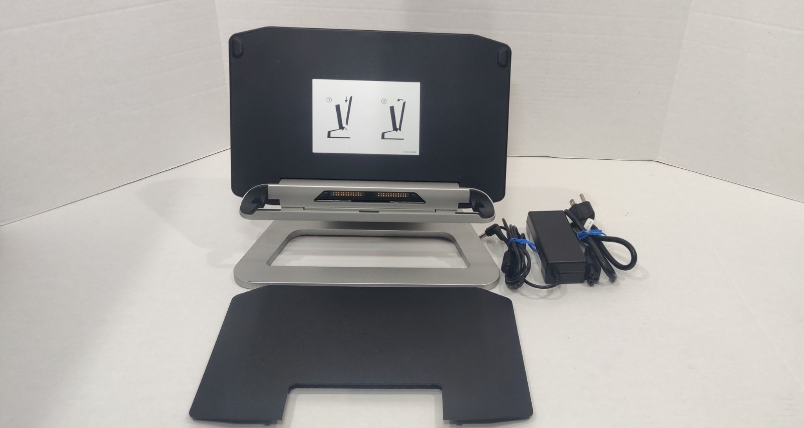 Motion Computing R12 Port Replicator / Tablet Docking Station RDS001