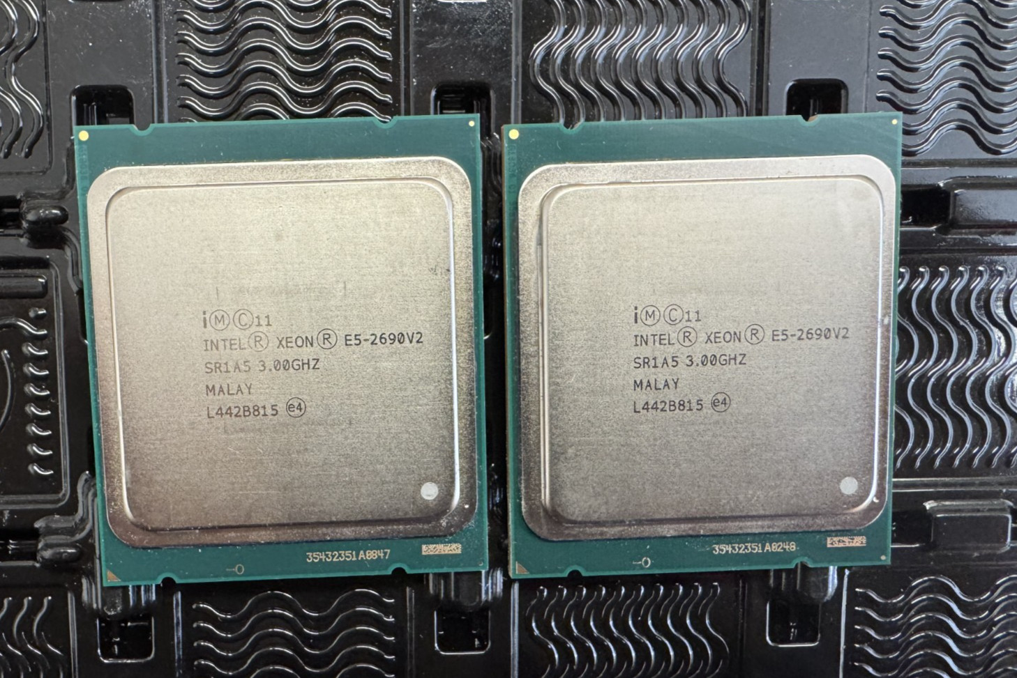 Matched pair Intel Xeon E5-2690 V2 E5-2690V2 SR1A5 3.0GHz 10-Core LGA2011 CPU