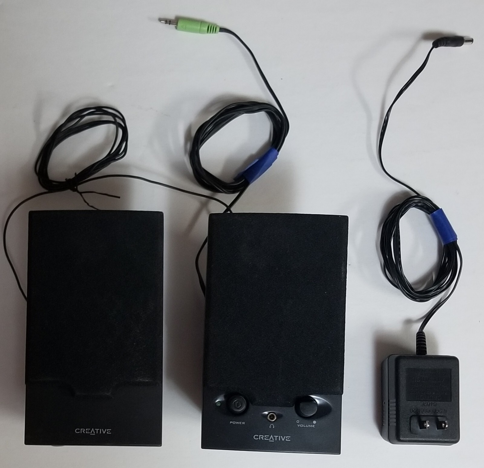 Creative Sound Blaster SBS250 Black Multimedia Computer Speakers USED UNTESTED 