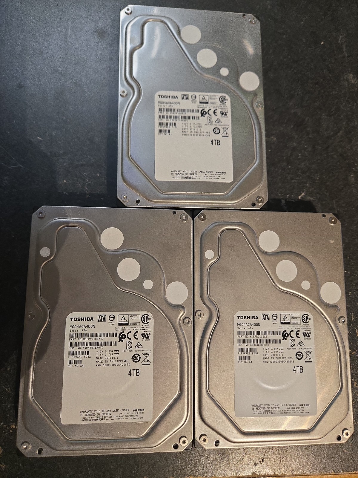 Lot of 3 Toshiba MG04ACA400N 4TB HDD Formatted