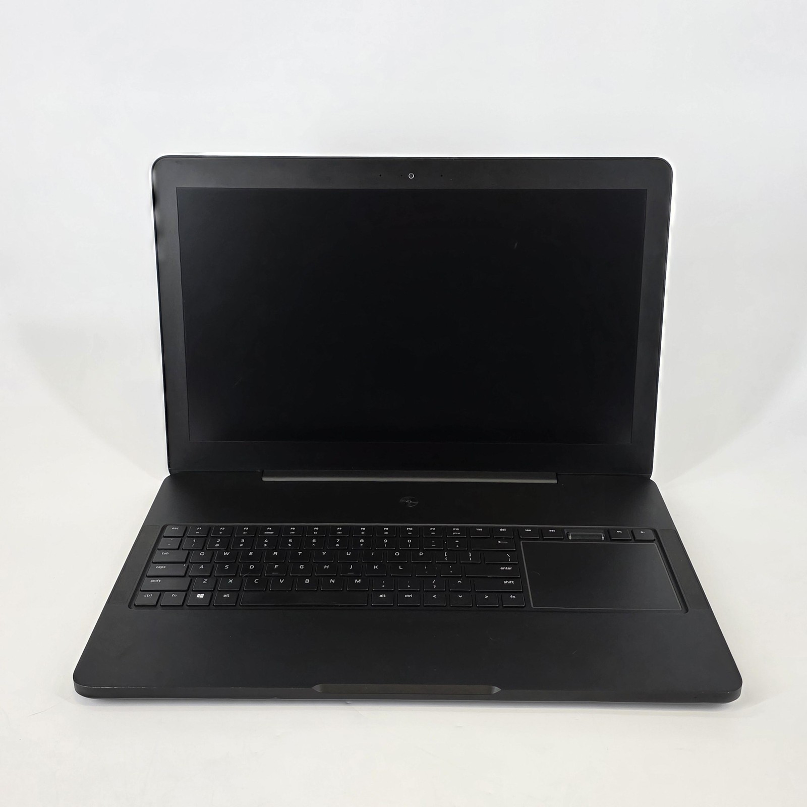 Razer Blade Pro 17 120Hz FHD i7-7700HQ 2.80GHz 16GB 256GB SSD/2TB HDD GTX 1060