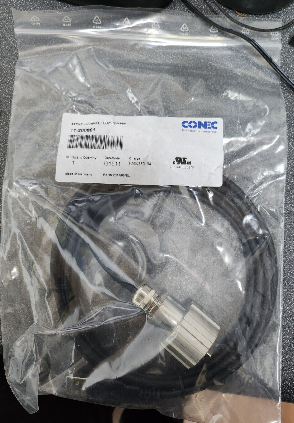 4x Amphenol CONEC 17-200681 USB2.0 A PLUG-A PLUG W/COUPLER 2meter Cables - NEW