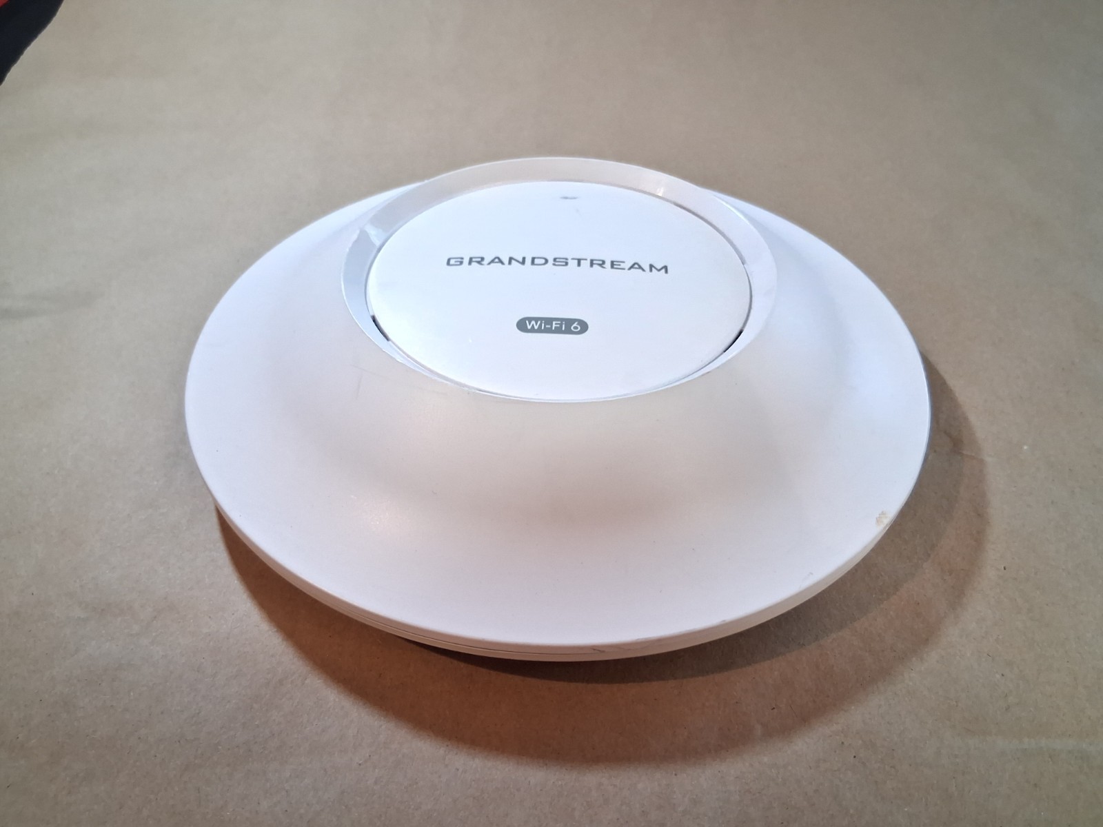 Grandstream GWN7664 Wi-Fi 6 Access Point