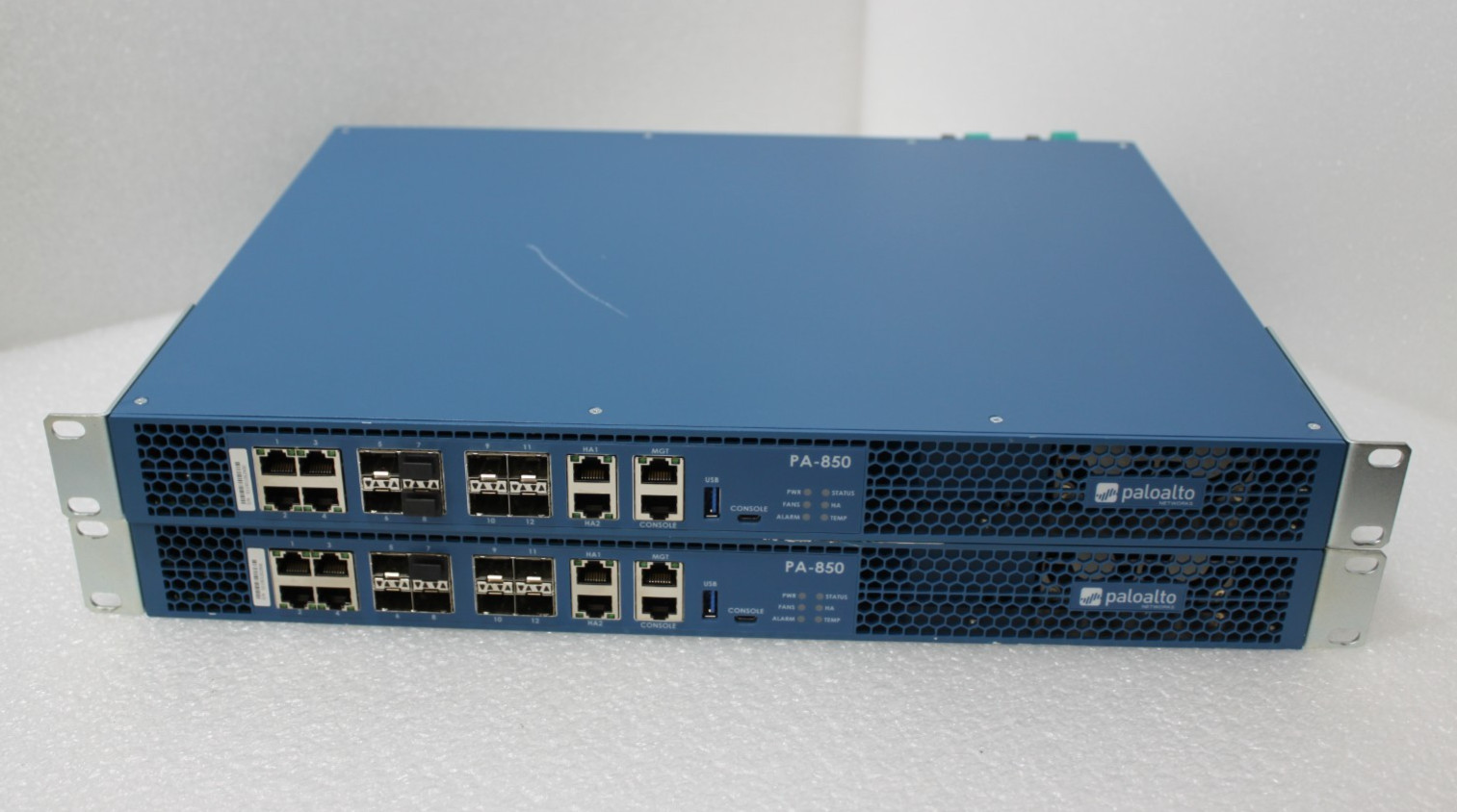 Palo Alto PA-850 Enterprise Firewall Security Device w/ 2x PSUs 750-000119-00L