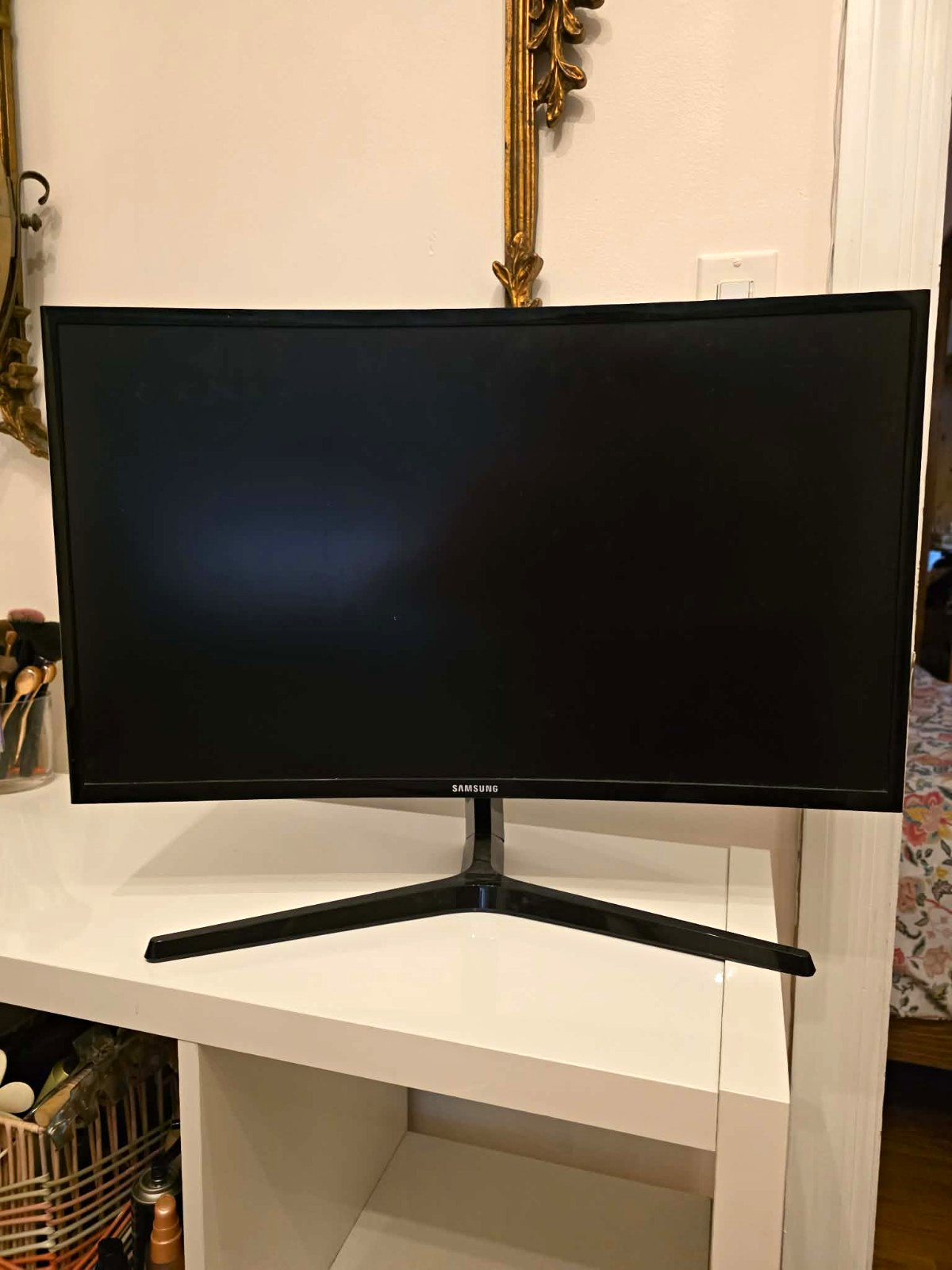 Samsung CF398 C27F398FWN 27in Curved FHD 1920x1080 60Hz HDMI Black