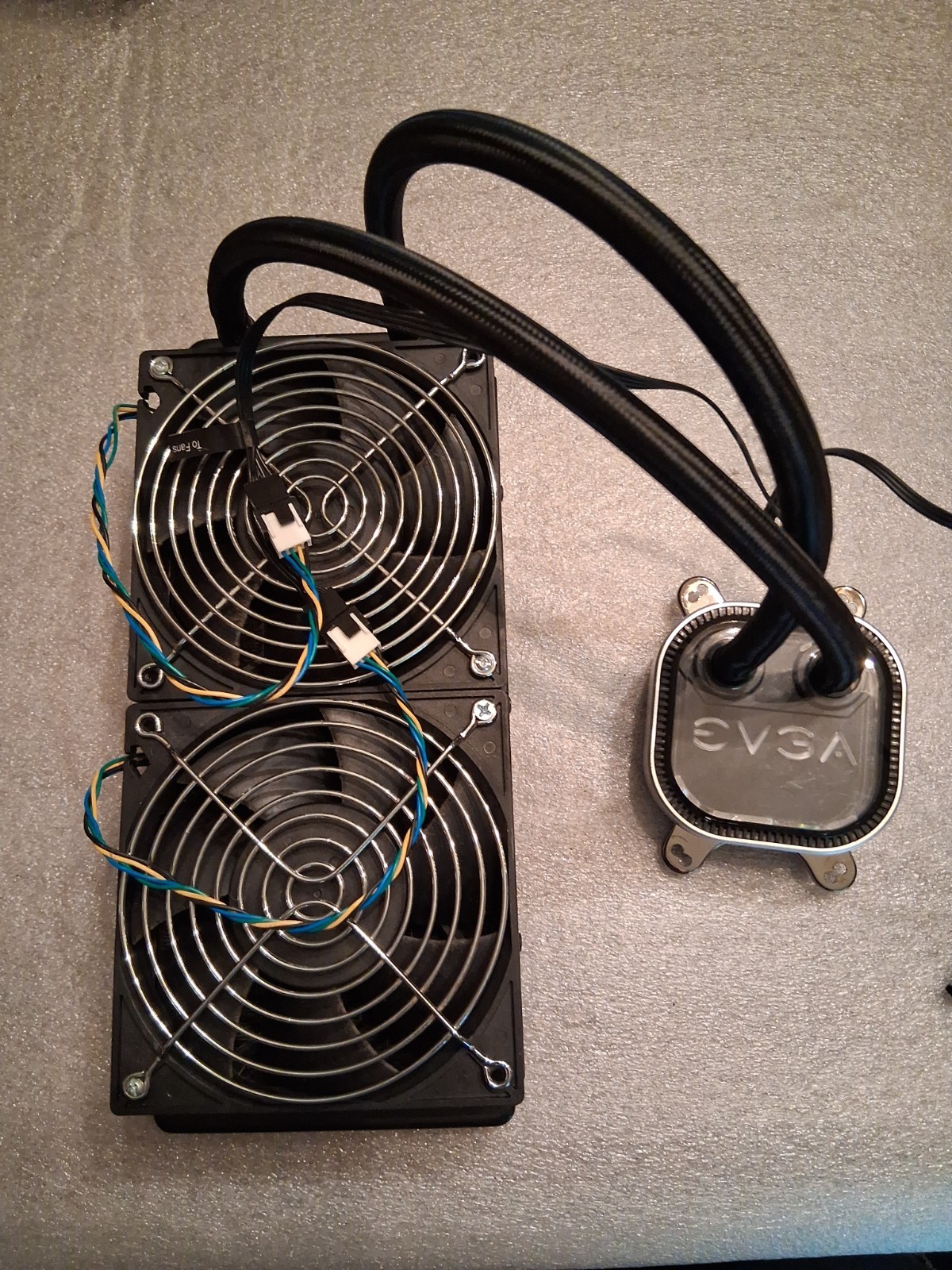 EVGA CLC 240 400-HY-CL24-V1 240mm AIO CPU Cooler Tested w/ 3000 RPM fans