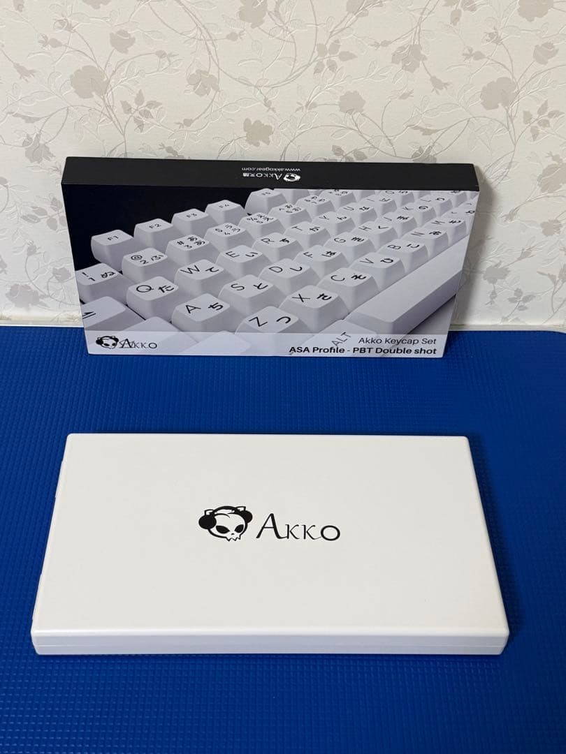 Akko 158-Key Black On White ASA Profile PBT Double Shot Keycap Set