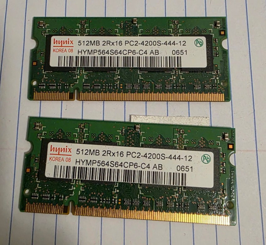 1GB Hynix HYMP564S64CP6-C4 AB 0648 2 X 512MB 2Rx16 PC2-4200S Laptop Memory read