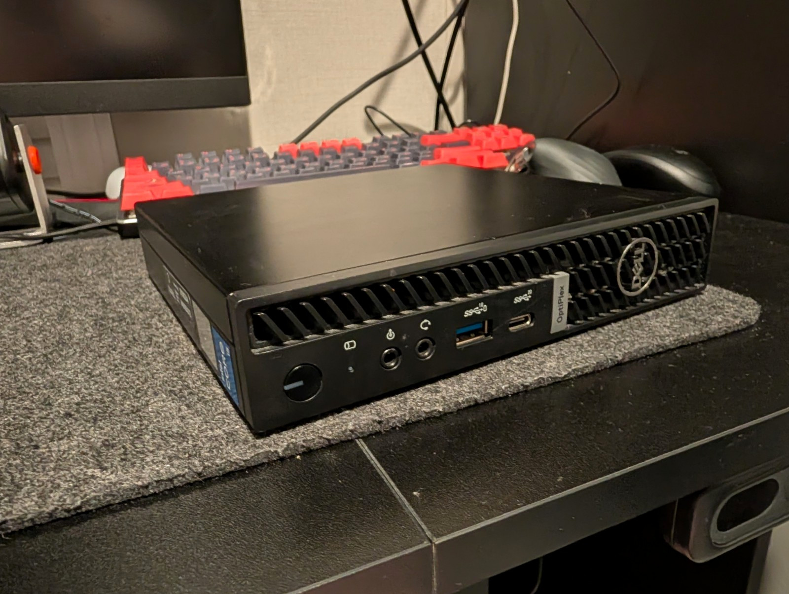 Dell OptiPlex Micro Plus 7020 Mini PC i5-14500 16GB Win11 Wi-Fi USB-C