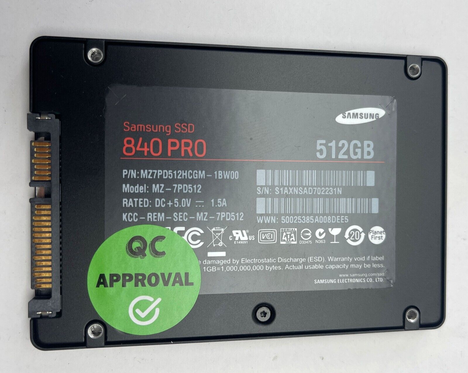 Samsung SSD 840 PRO 512 GB 2.5 6Gbps MZ-7PD512 Solid State Drive (SSD)