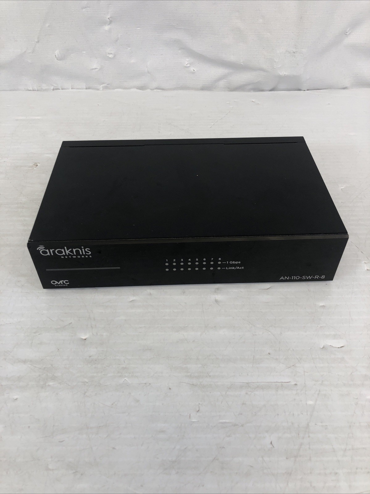 Araknis AN-110-SW-R-8 Series 8 Port Rack Unmanaged Gigabit Network Switch