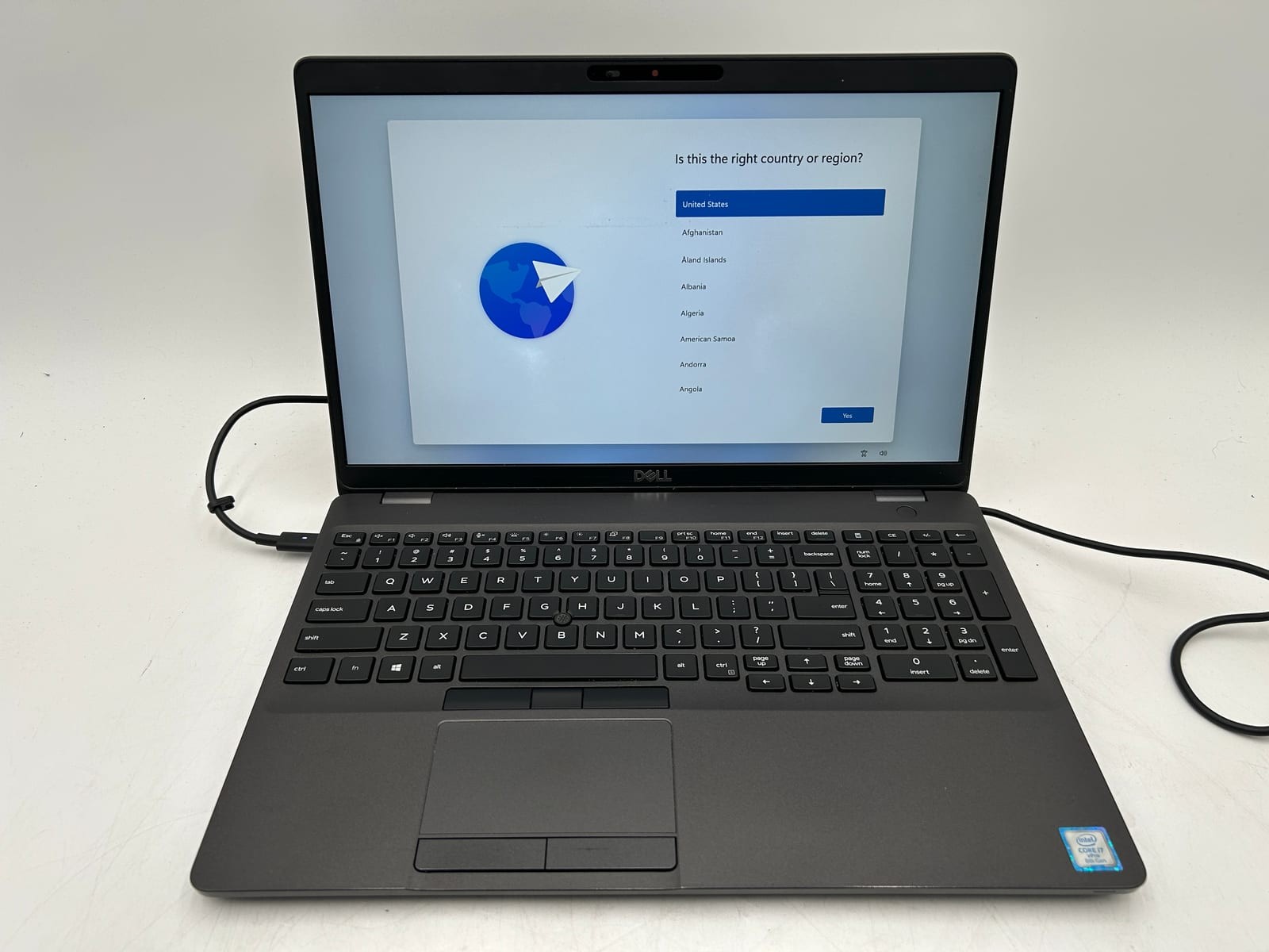 Dell Inc | Latitude 5500 | Intel Core i7-8665U | 8 GB RAM | 256 GB | 15.5 INCH |