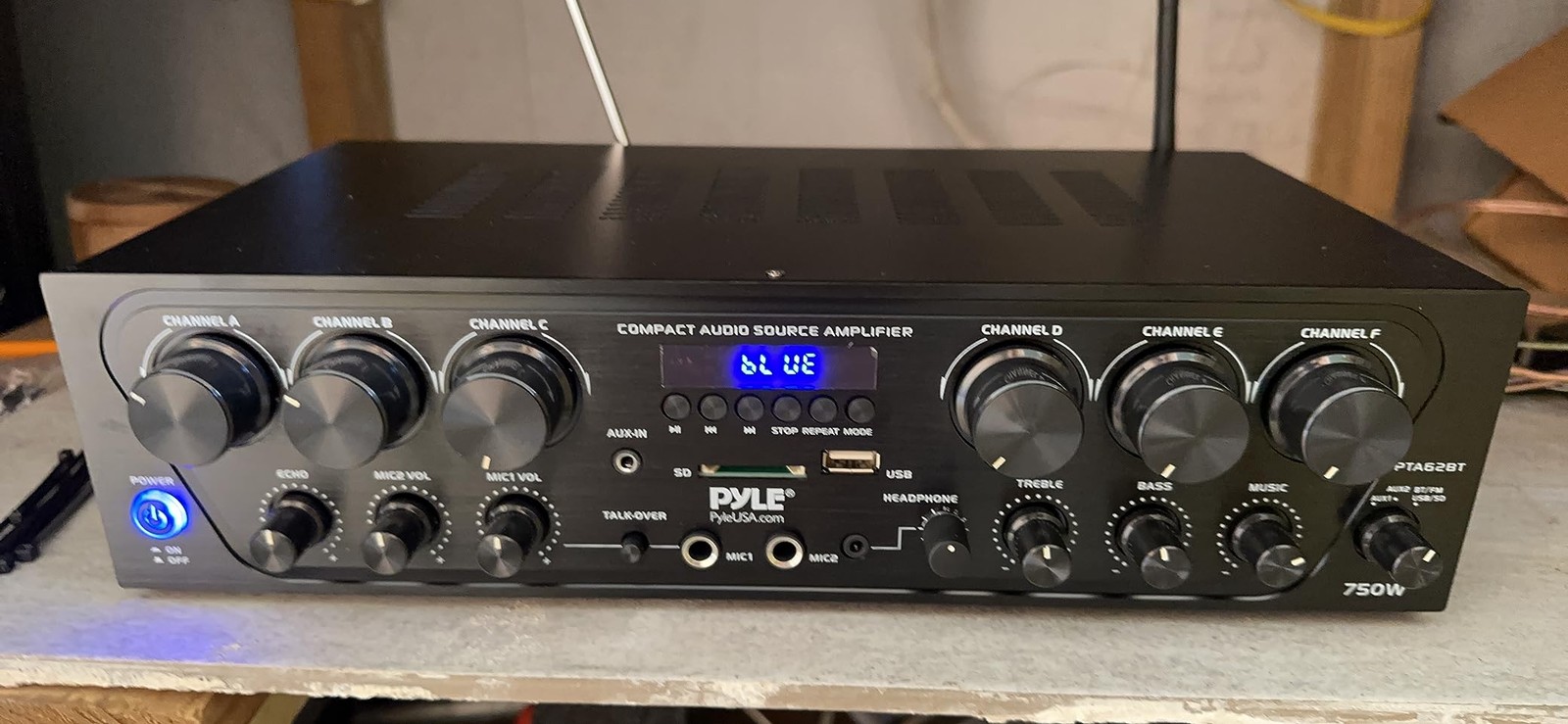 Pyle 750W 6-Ch Bluetooth Amplifier w Karaoke USB/SD Mic Echo