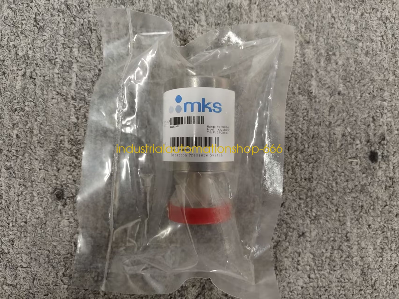 1PCS NEW MKS 51B11TGA2BA003 vacuum gauge Via DHL or Fedex