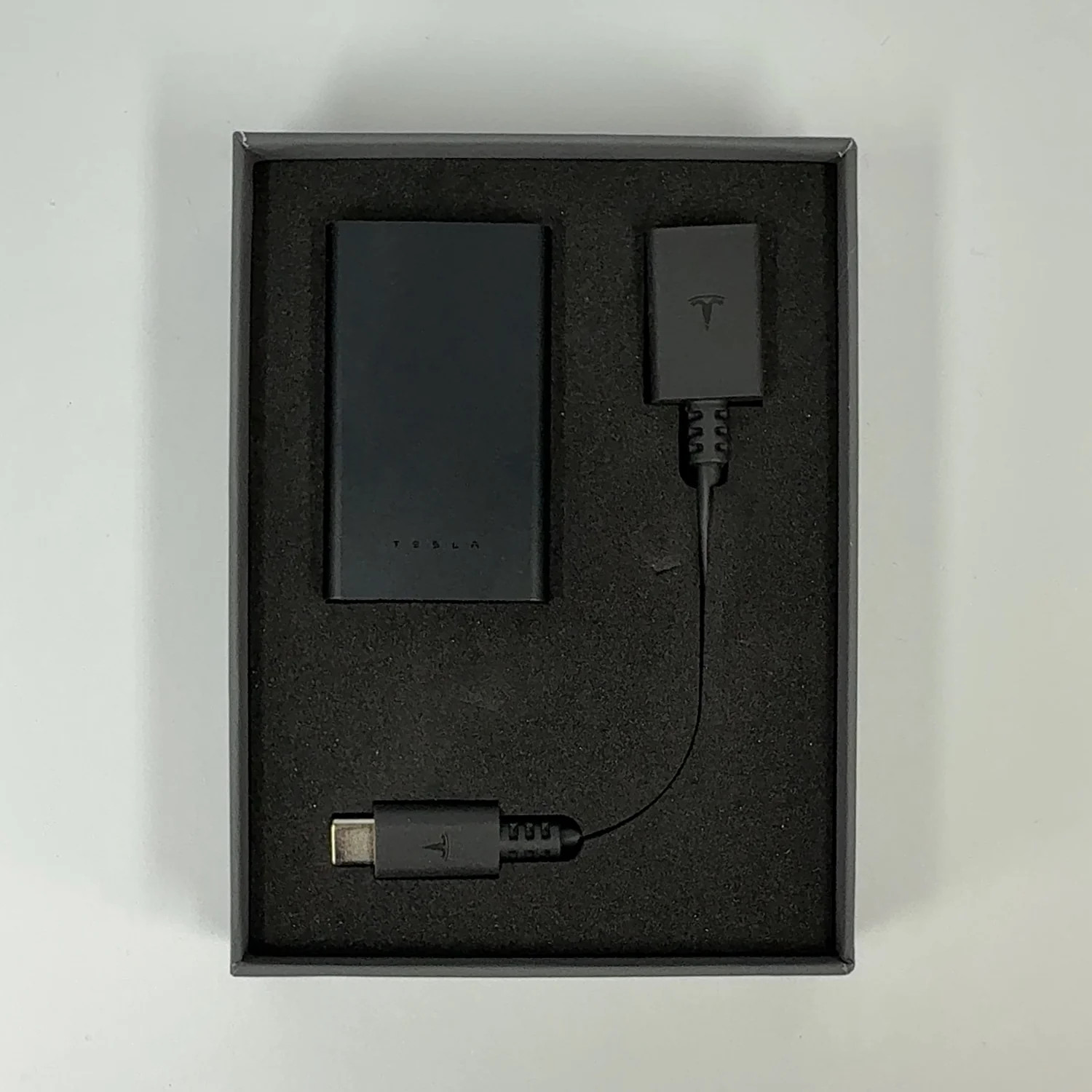 Tesla 1TB Glovebox SSD 1757830-00-D