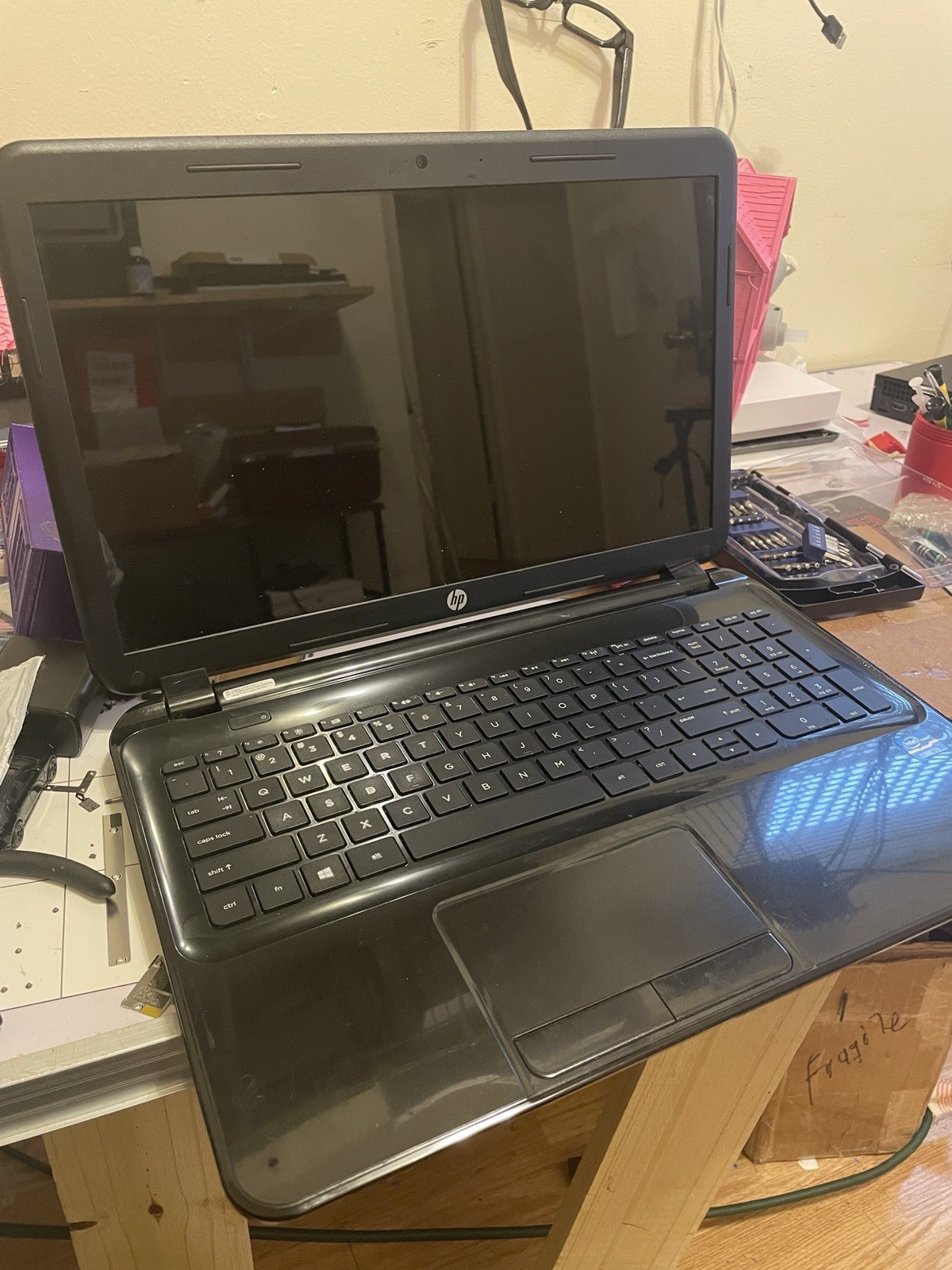 Lot of Laptops, iPhones,Screens, Tools, Tablets For Repair, Some in working Cond