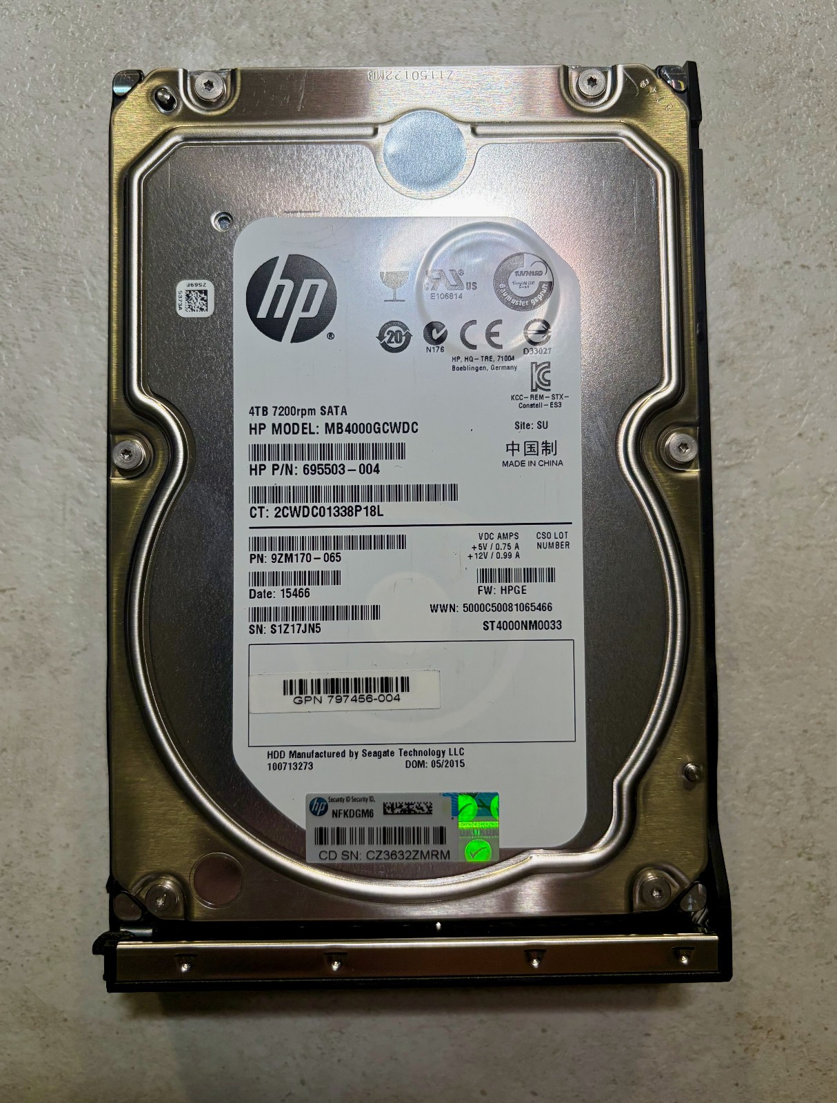 HPE Seagate ST4000NM0033 4TB 3.5" HDD SATA III 7.2k HP 695503-004 Caddy