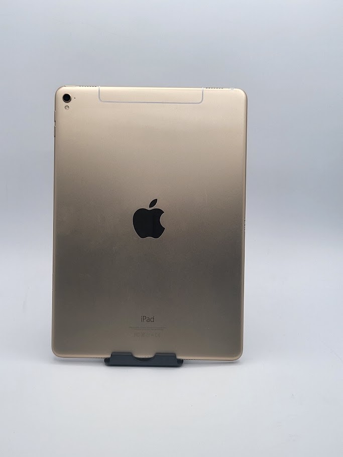 iPad Pro 9.7-inch Wi-Fi + Cellular 256GB Gold Battery Health 92% Acceptable