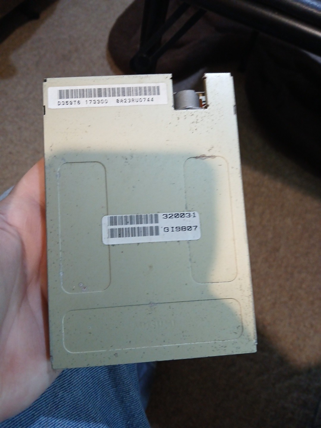 Mitsumi Newtronics D359T6 3.5 Floppy Disk Drive 1.44MB NOT TESTED USED(fd4)