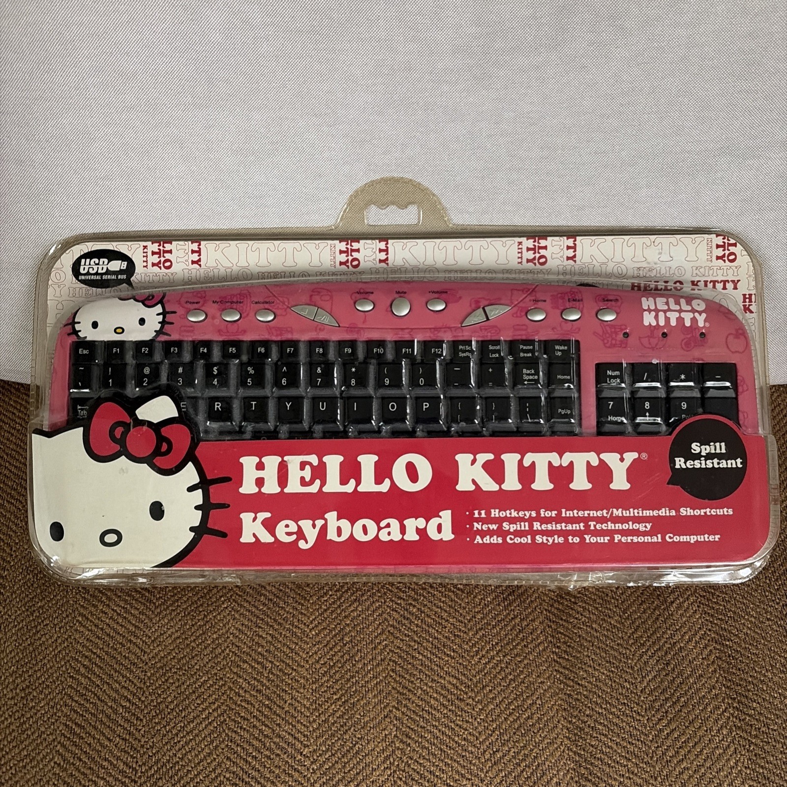 Hello Kitty USB Keyboard Sanrio Sakar Pink Hot Keys Spill Resistant Sealed 🎀