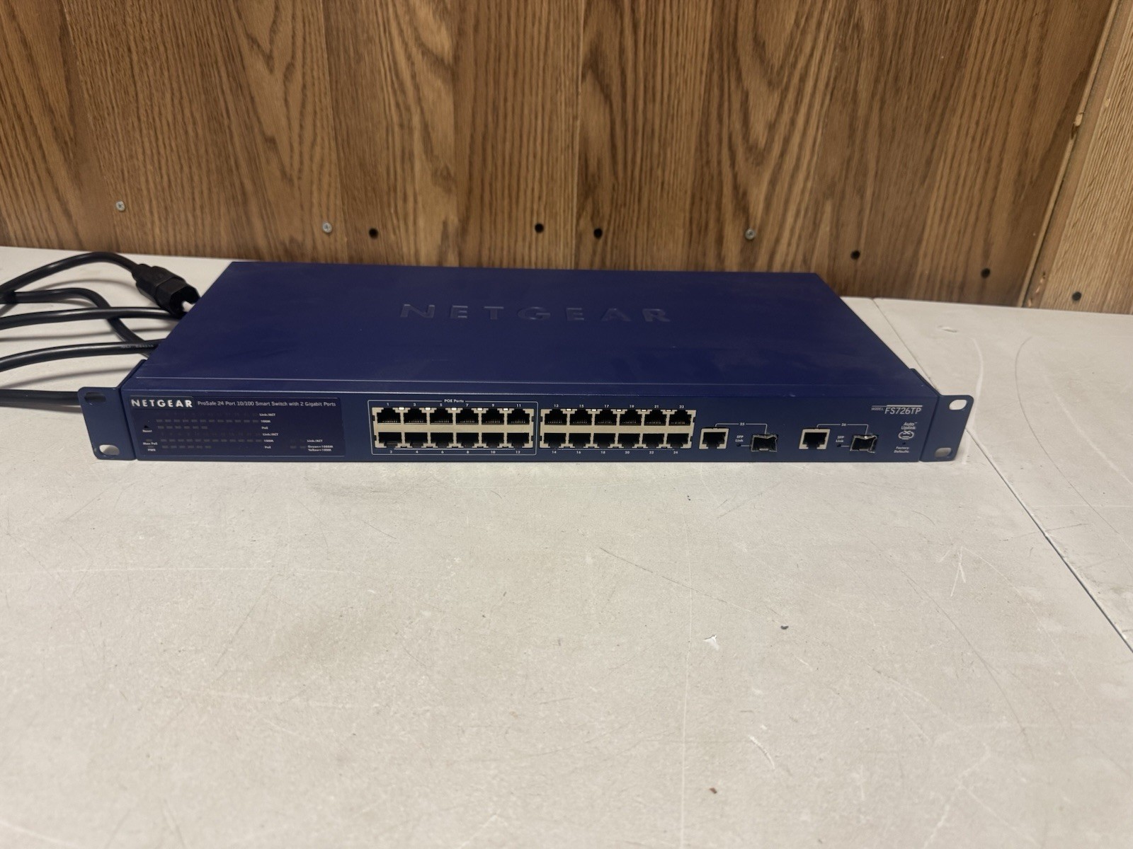 Netgear ProSafe FS728TP 24-Port 10/100 PoE Ethernet Switch w/ SFP Module Turn On