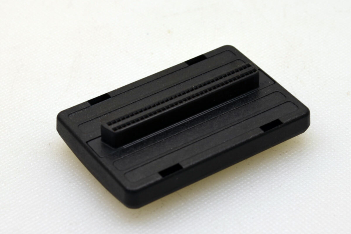 Foxconn Ultra 160/320 SCSI 68-Pin Female Terminator for Internal SCSI Cable