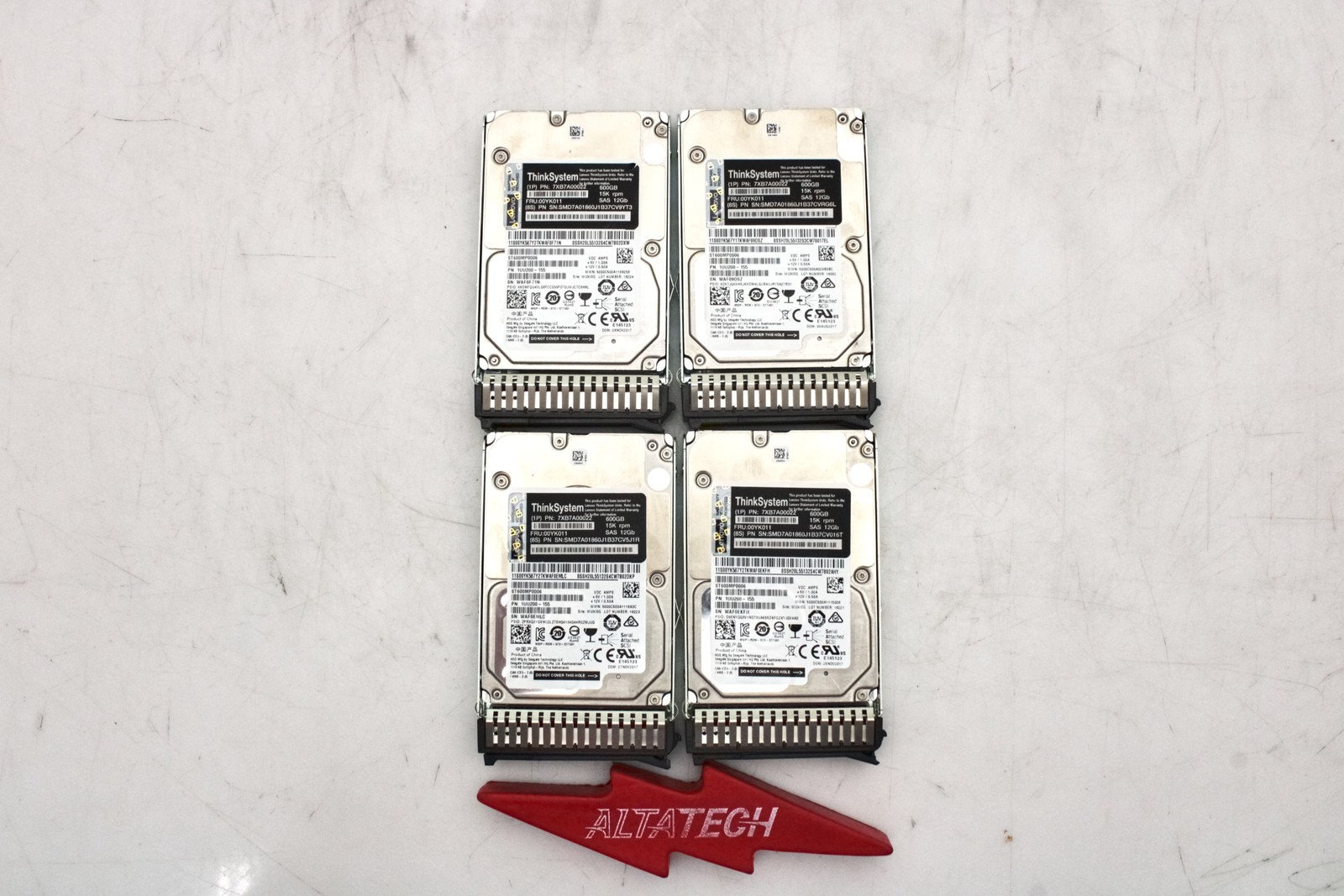 Lot of 4 Lenovo 00YK011 600GB 15K 12G 2.5" HDD