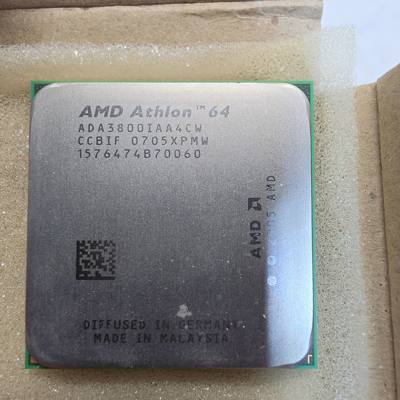 AMD Athlon 64 ADA3800IAA4CW Socket AM2 2.4GHz Processor CPU VINTAGE