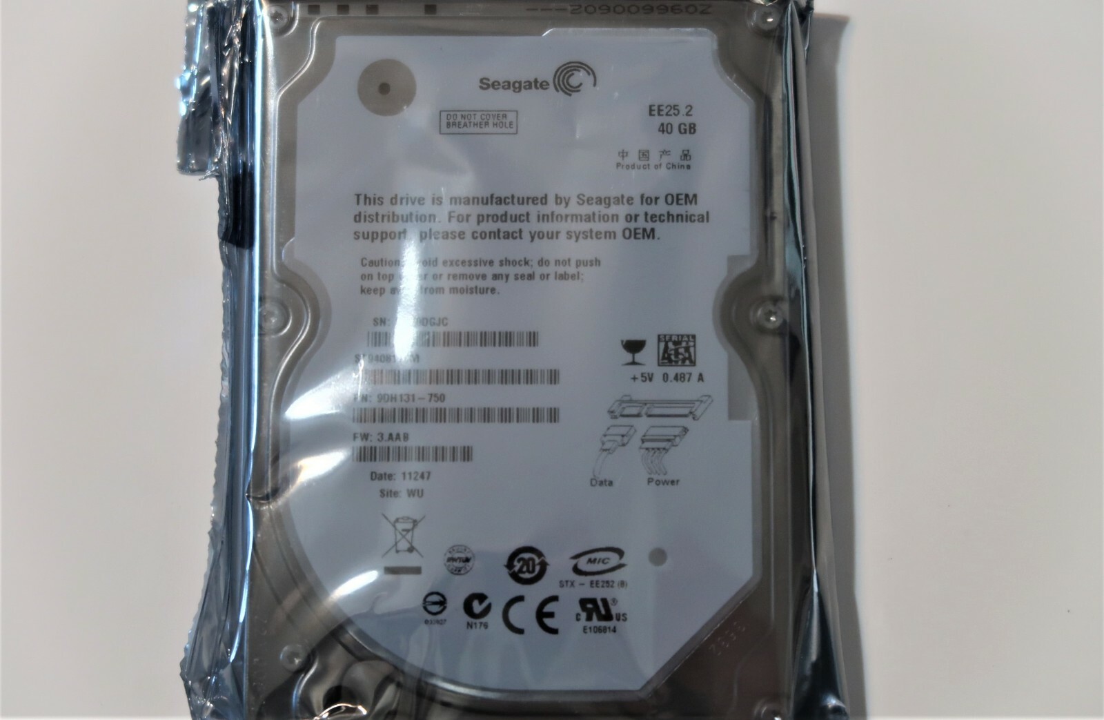 Seagate ST940817SM 9DH131-750 EE25.2 40gb 2.5" Sata HDD (New sealed "0" hours)