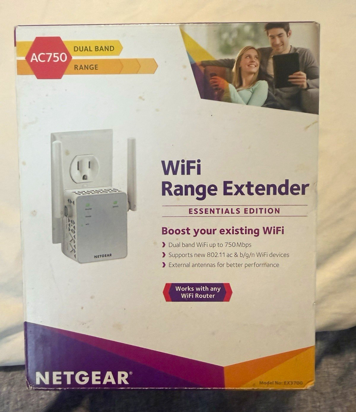 NETGEAR AC750 Dual Band WiFi Range Extender, Model EX3700-100NAS.