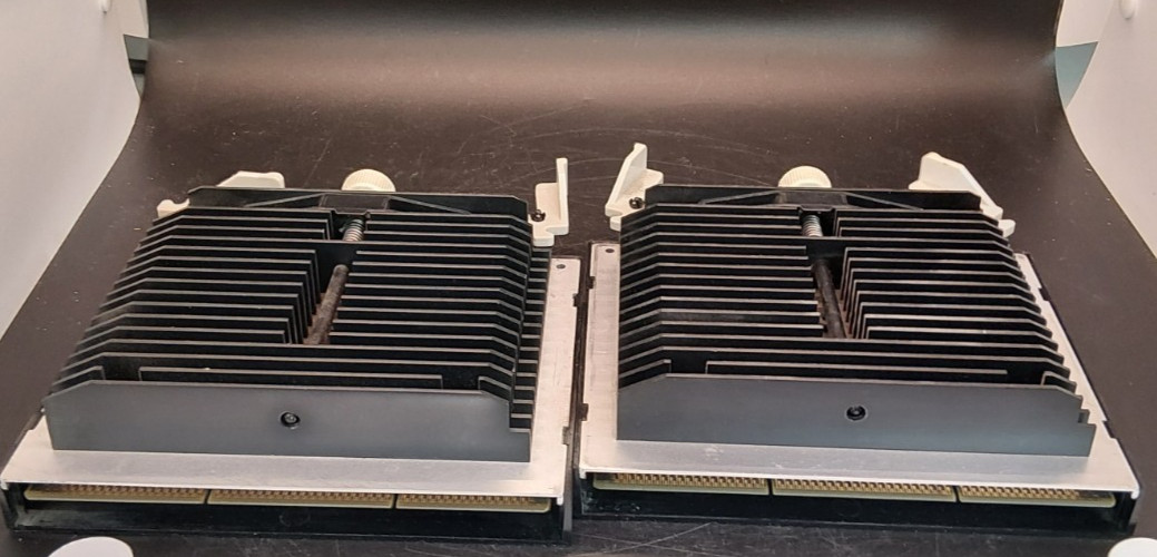 2-INTEL Vintage XEON 500/100/512 S2 CPU w/HP HEATSINK 179616-002 SL2XU SL3D9