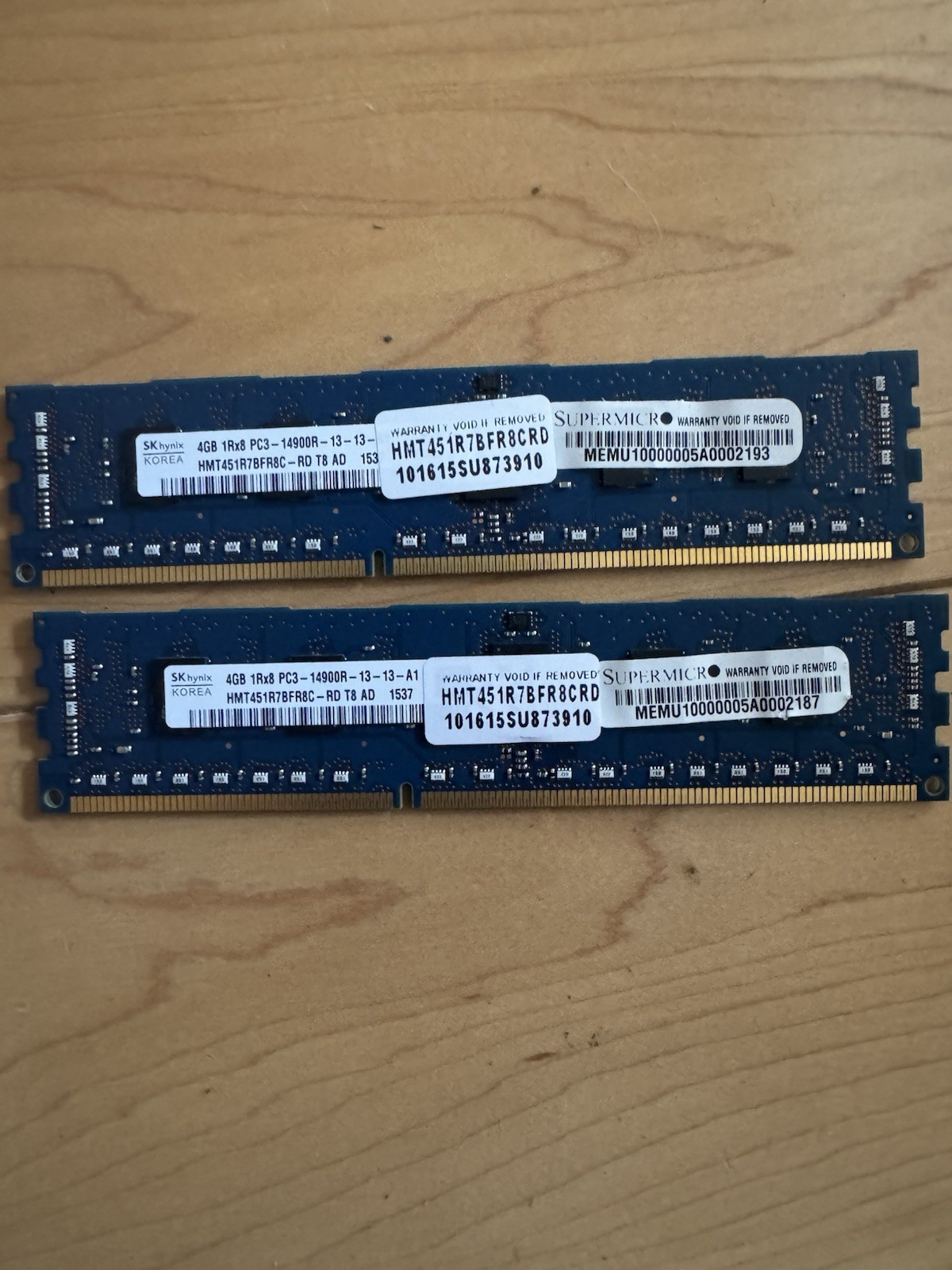 HYNIX 8GB 2x4GB 1Rx8 PC3-14900R DDR3 - 1866 ECC RDIMM HMT351R7EFR8C-RD Lenovo