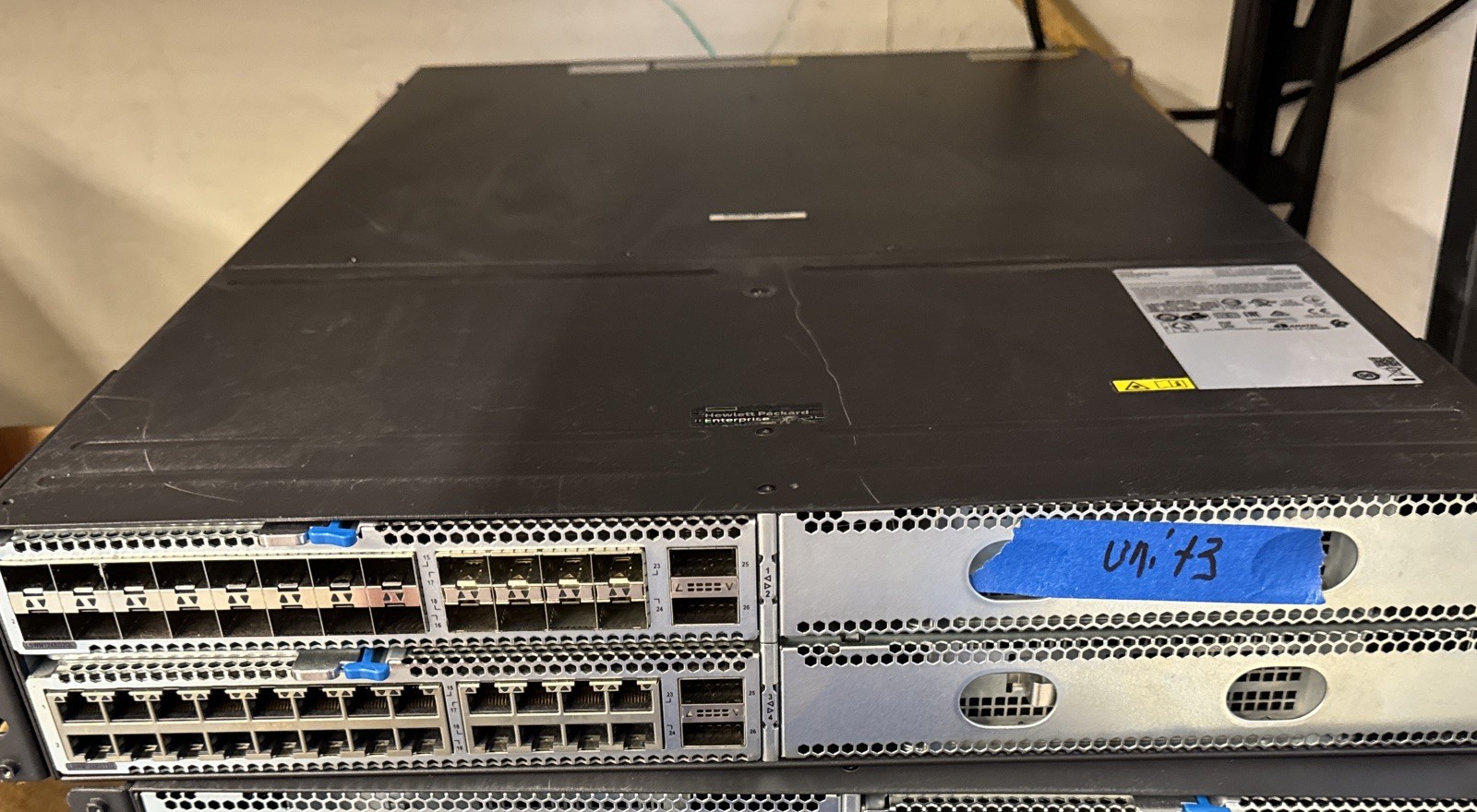 JH398A I HPE FlexFabric 5940 4 Slot Switch