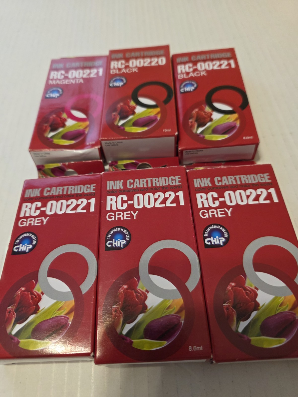 Ink Cartridges 5- RC-00221, 1-RC-00220. 2 Black 1 Magenta  3 Grey
