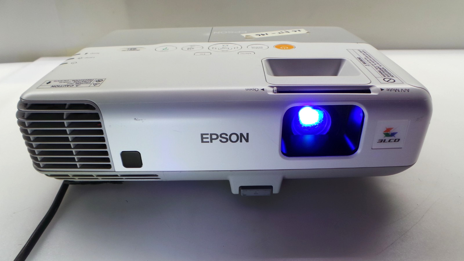 Epson PowerLite 93+ 3LCD Projector H382F (Lamp Timer: 1137 H) - No Remote