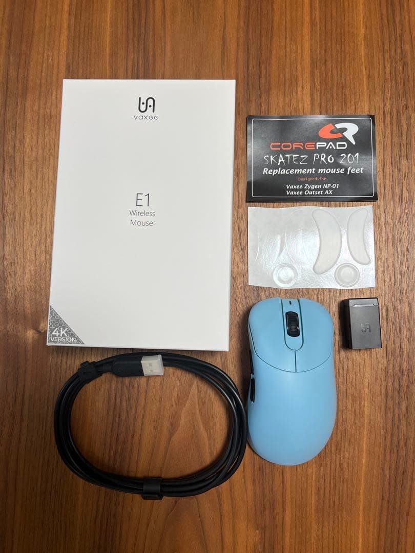 Vaxee E1 Wireless Gaming Mouse Blue with Replacement Corepad Skatez Pro Used