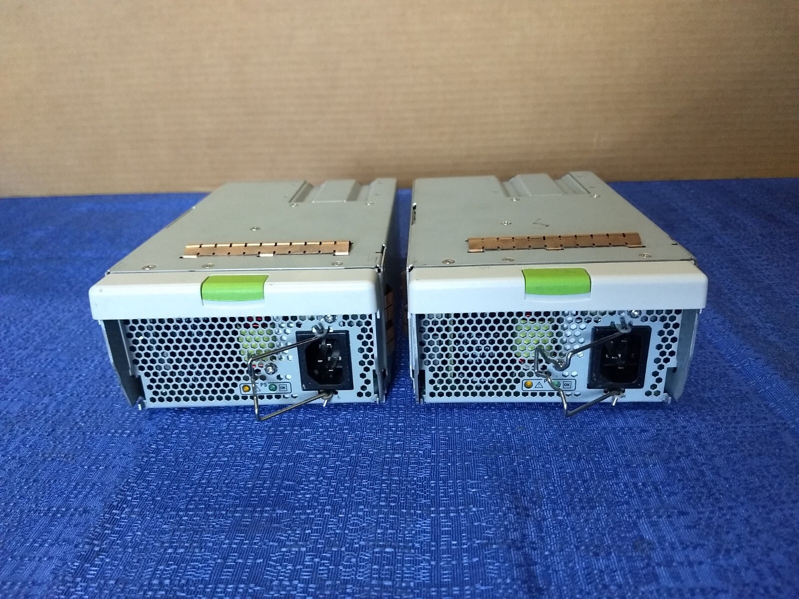 Lot of 2 Astec DS1500-3-001 750W Power Supplies (300-1787-03)