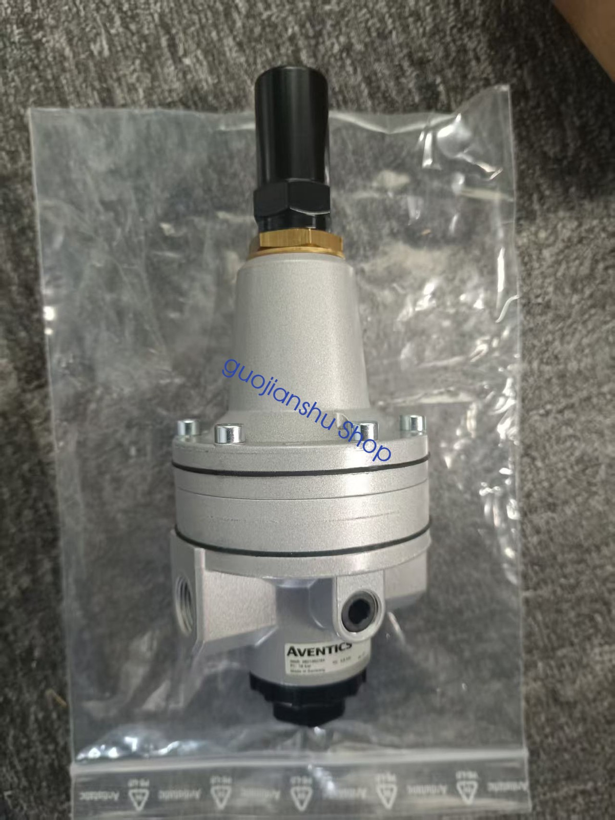 1PCS NEW Rexroth 0821302184 valve Fast delivery Via Fedex/DHL