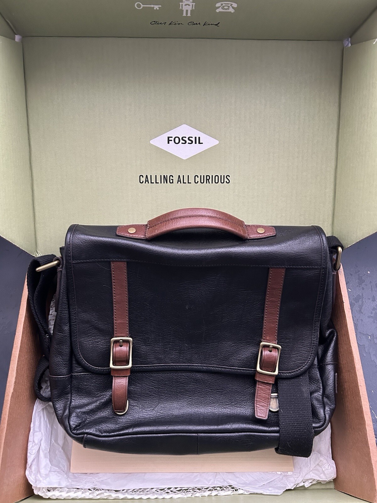 Fossil Commuter Messenger Bag Black Leather Push Lock Flap