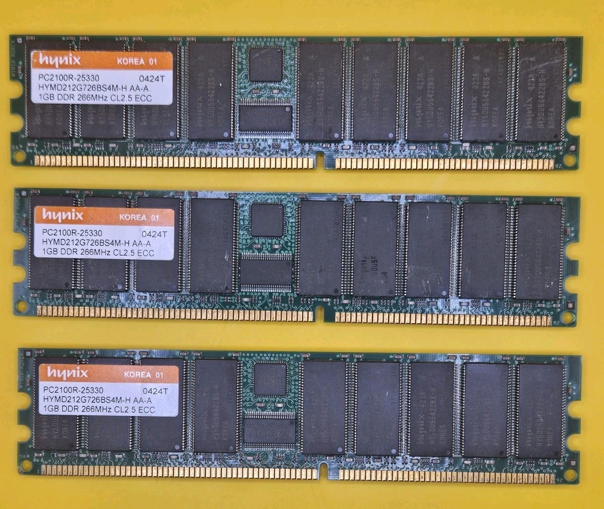 Lot Of 3 PC2100R-25330 Hynix 1GB PC2100 DDR-266MHz  184-Pin Memory