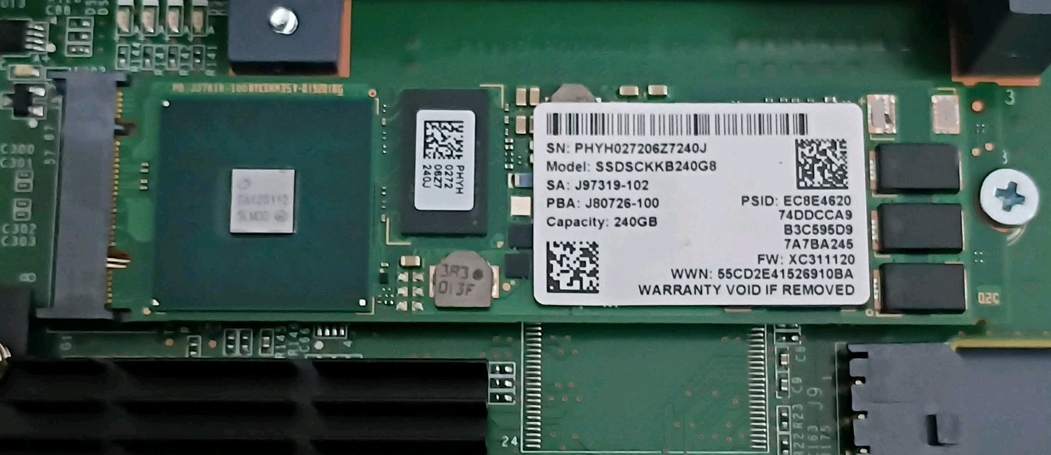 New Intel SSDSCKKB240G801 D3-S4510 240Gb SATA 6Gbps M.2 Solid State Drive