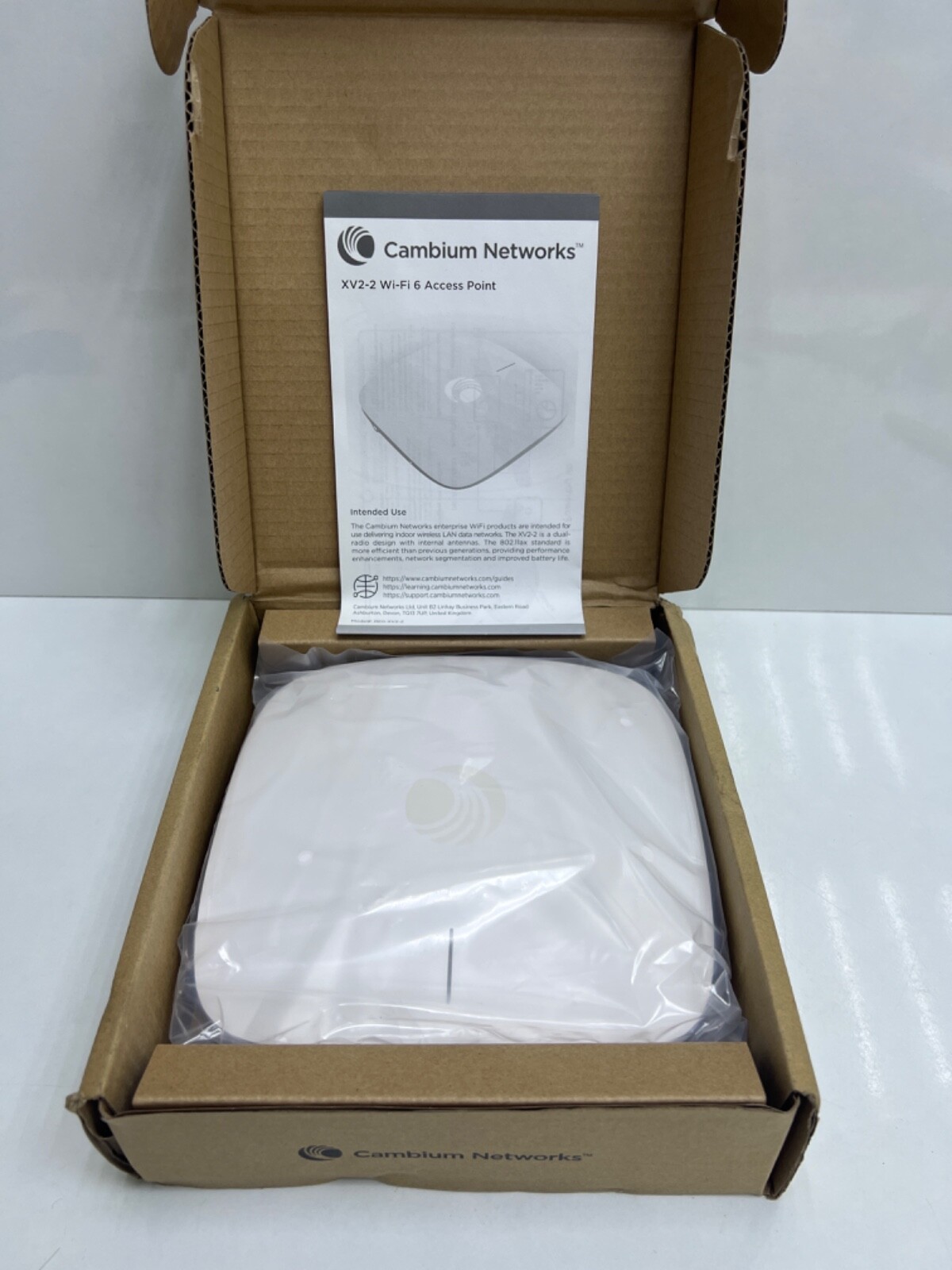 Cambium Networks REG-XV2-2 ,XV2-2X00A00-RW Dual Radio Wi-Fi 6 Indoor AP