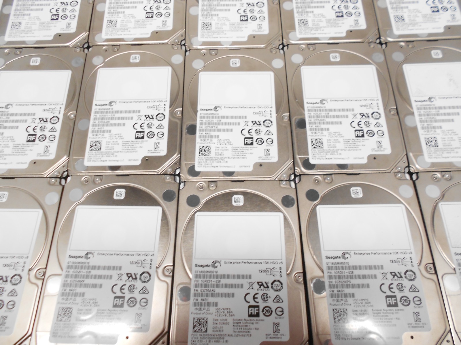 LOT OF 6 Seagate ST1800MM0018 1.8TB 10K SAS 2.5" 12G Server HARD DRIVE Dell HP