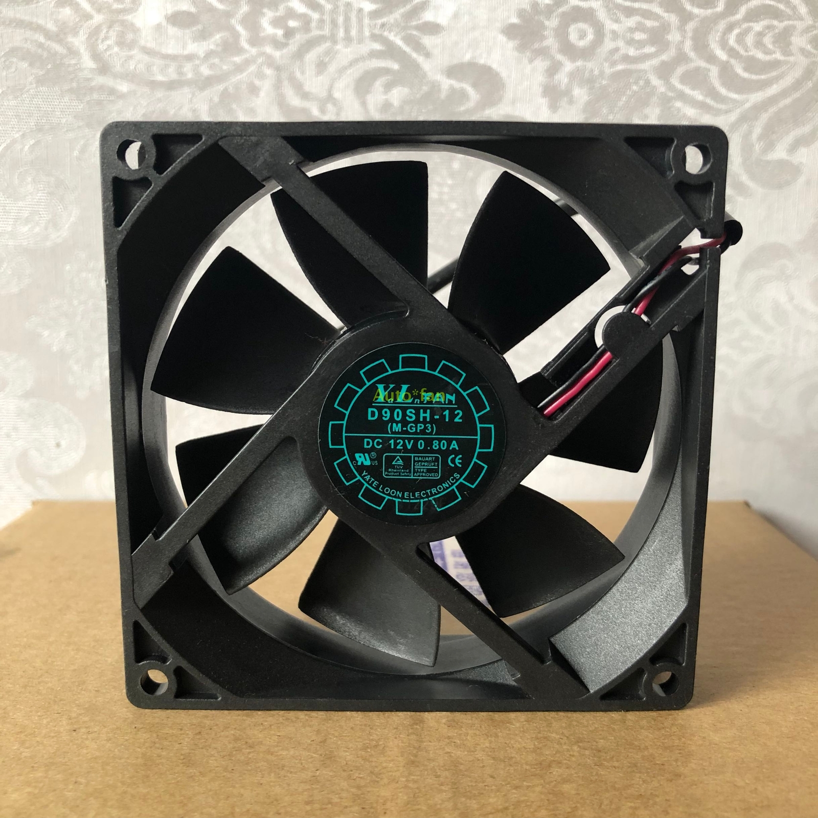 1pc Brand New D90SH-12 Y.L.FAN Cooling Fan 12V 0.80A 2Pin 90*90*25mm