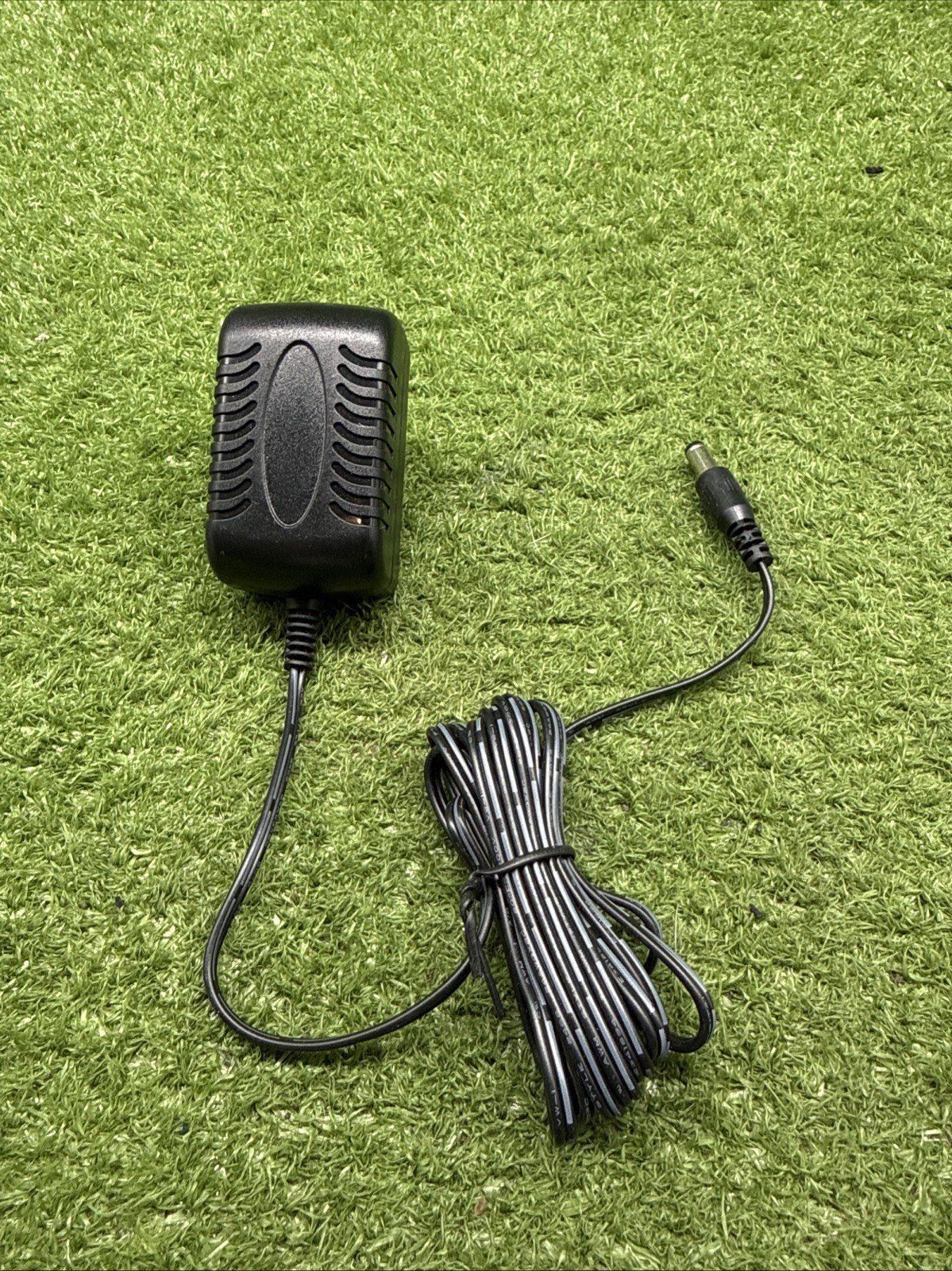 OEM AC Adapter For INSE N5S N5 N6 N6S V70 N6-1 N6-2 Stick Vacuum 27V Charger D2