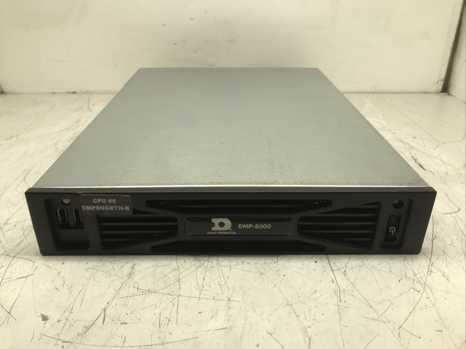 Daktronics DMP8000 A-3374 0Z-23092-1000F Intel i5-4250U @ 1.30 GHz 8GB RAM