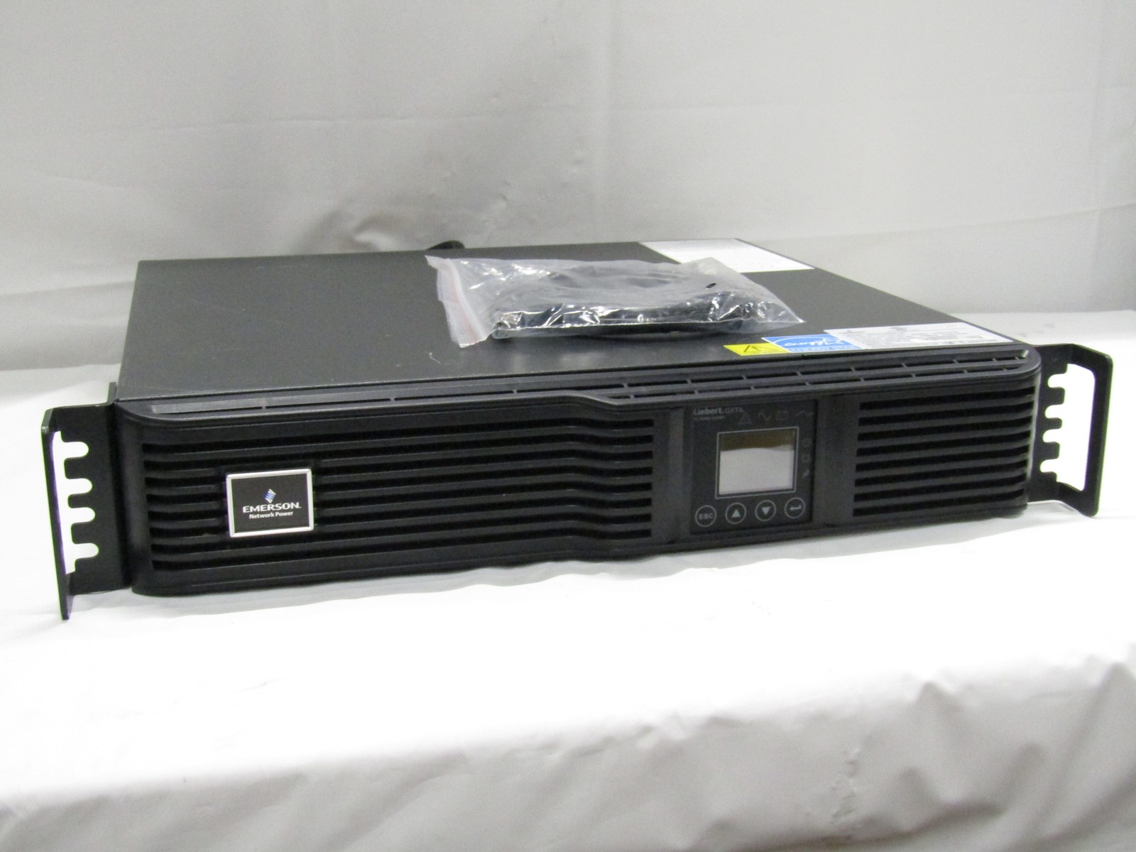 Emerson Liebert GXT4-1000RT120 Network Rack-Mount UPS NO BATTERY with IS-WEBCARD