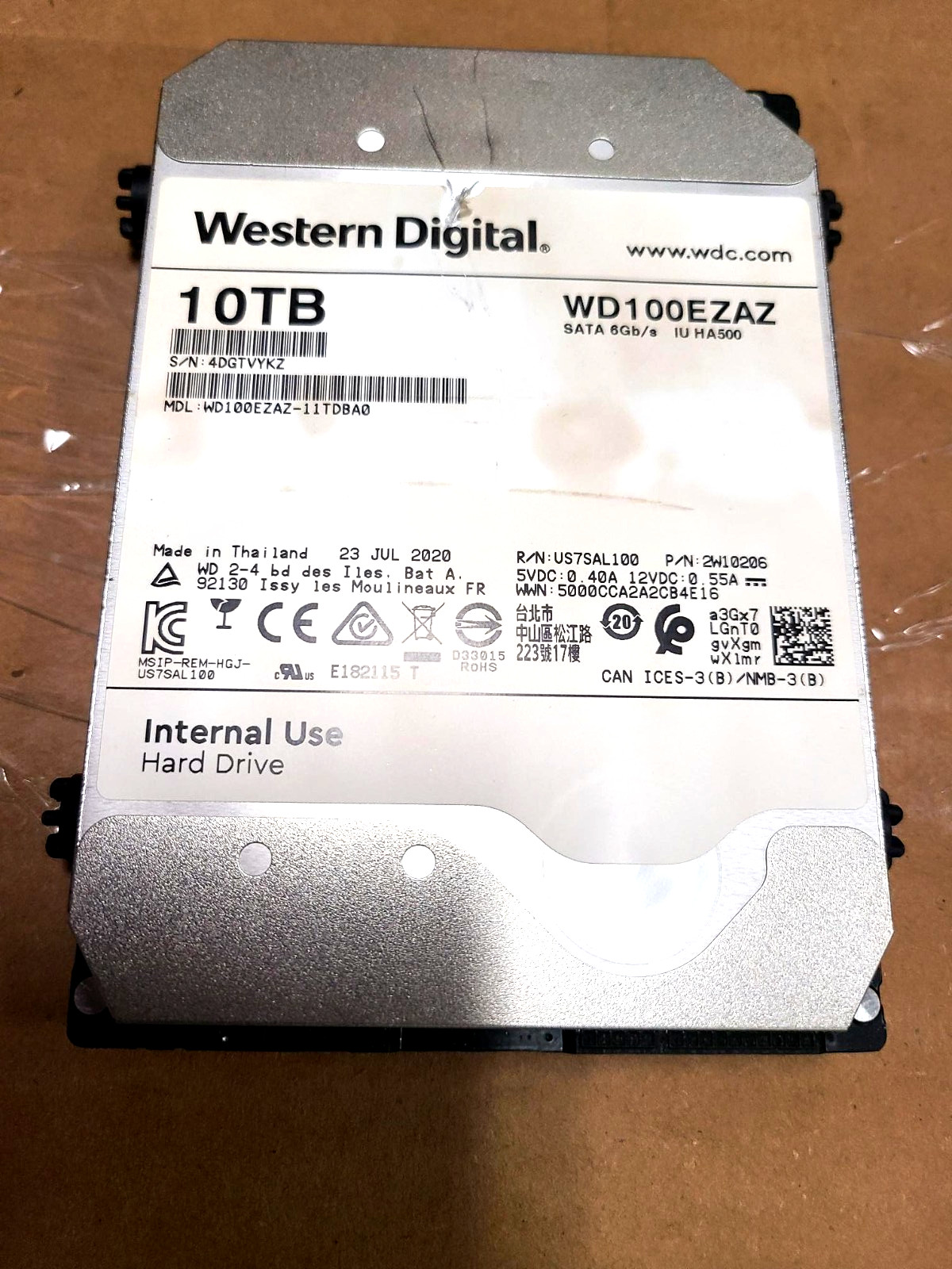 Western Digital 10TB 3.5" SATA 6Gb/s 256MB Internal Hard Drive WD100EZAZ-11TDBA0