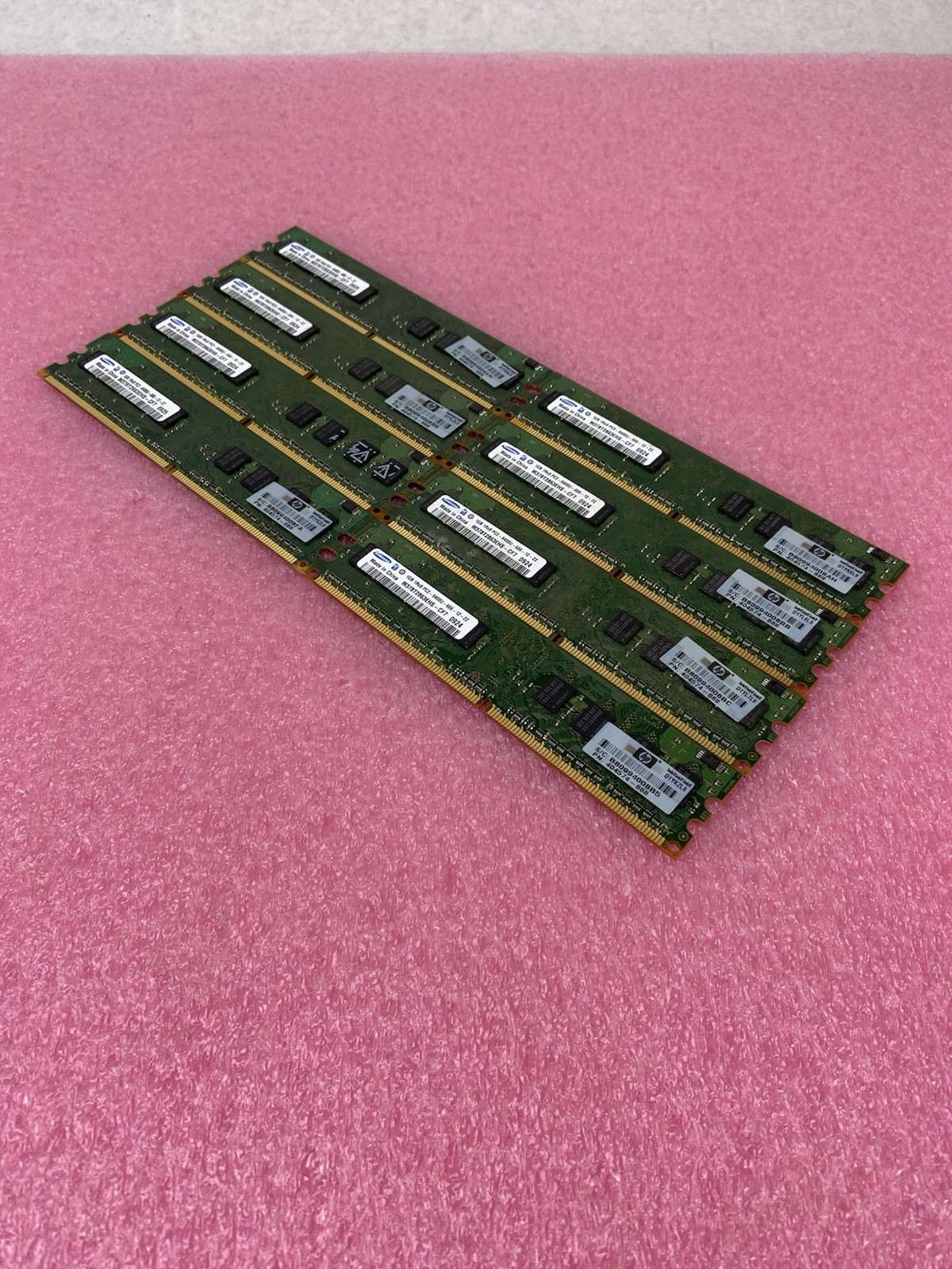 Samsung 1GB 1Rx8 PC2-6400U-666-12-ZZ M378T2863EHS-CF7 Lot of 8